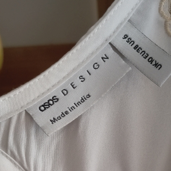 ASOS Cream and Tan Lace Chemise - Picture 2 of 8